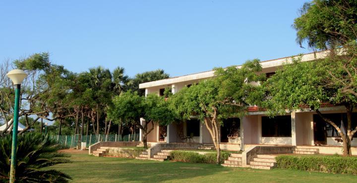 Soorya Beach Resort Pondicherry Exterior photo